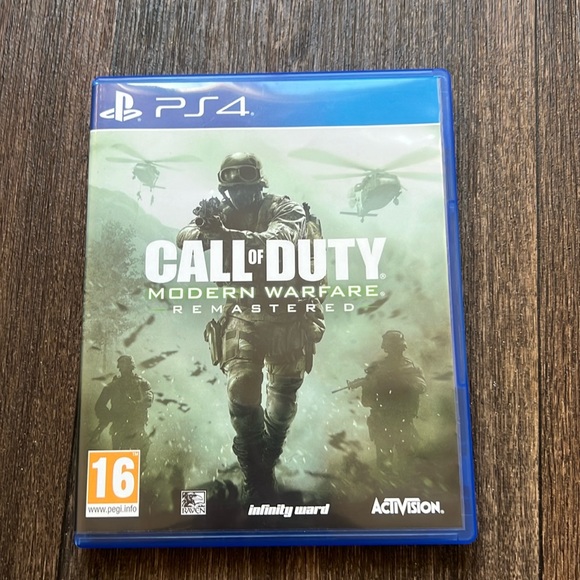 PS4 Call of Duty Modern Warfare - Picture 1 of 3
